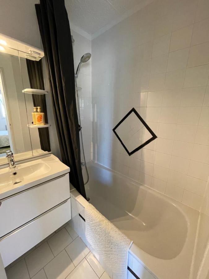 Apartment Port Cogolin With Garden View Гримо Екстериор снимка